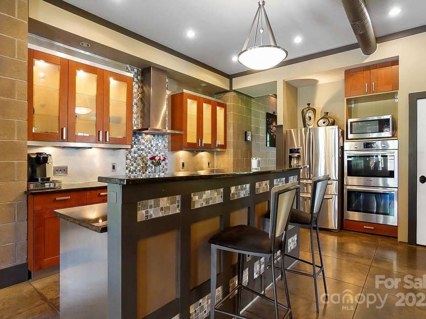 14701 Cabarrus Road, Mint Hill, NC 28227.  MLS# CAR4260366, YatesRealty ID 24046. Kitchen