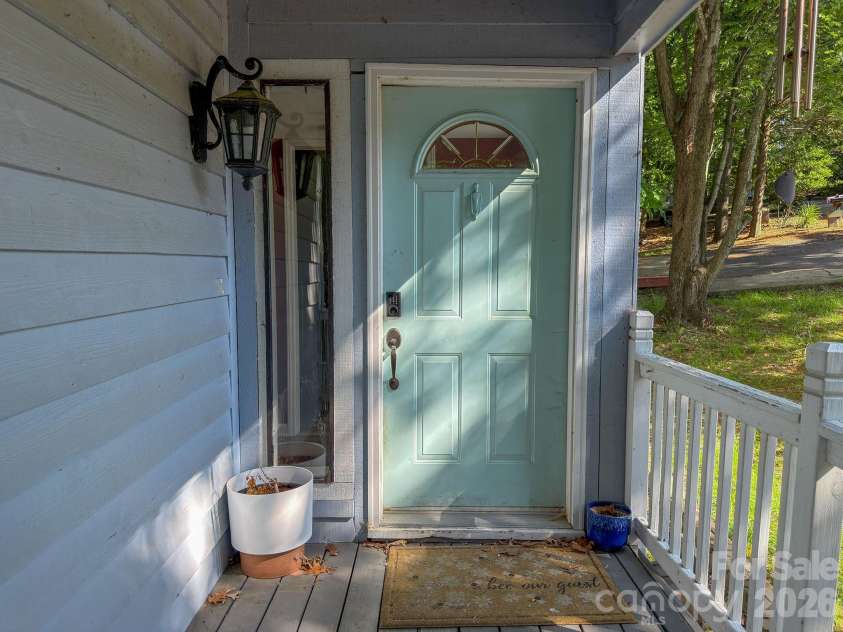 27069 Catamaran Drive, Tega Cay, SC 29708.  MLS# CAR4384594, YatesRealty ID 24048. 