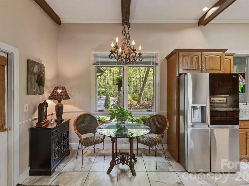 21 Laurel Wood Court, Sapphire, NC 28774.  MLS# CAR4382297, YatesRealty ID 24049. 