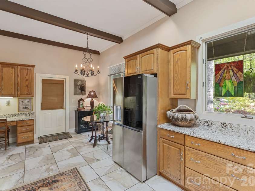 21 Laurel Wood Court, Sapphire, NC 28774.  MLS# CAR4382297, YatesRealty ID 24049. 