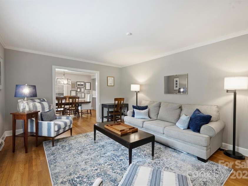 3504 Mountainbrook Road, Charlotte, NC 28210.  MLS# CAR4269536, YatesRealty ID 24049. 