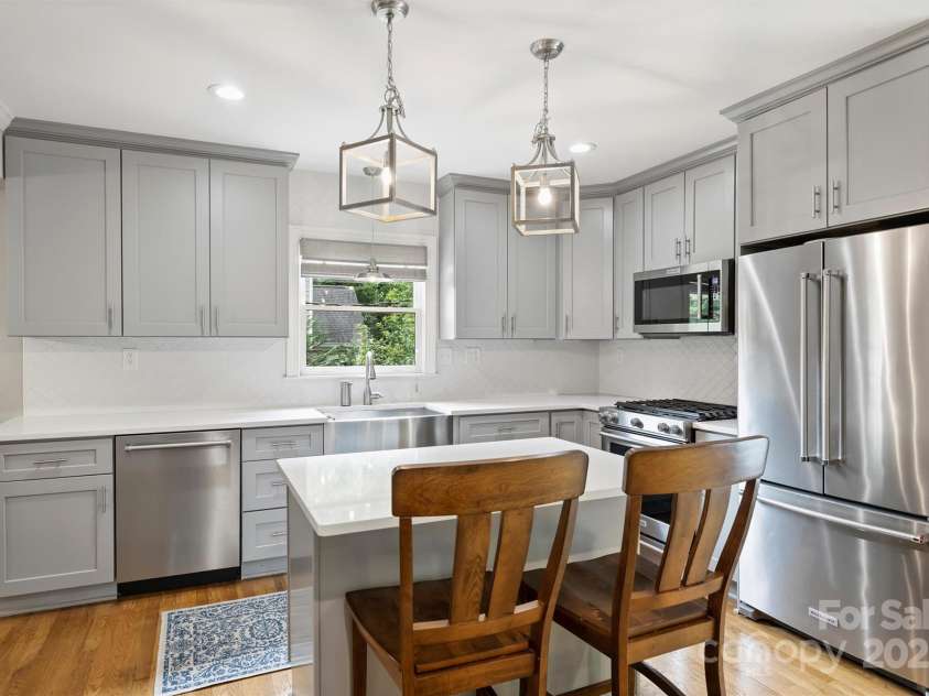 3504 Mountainbrook Road, Charlotte, NC 28210.  MLS# CAR4269536, YatesRealty ID 24049. 