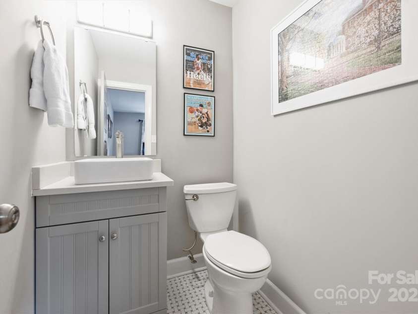 3504 Mountainbrook Road, Charlotte, NC 28210.  MLS# CAR4269536, YatesRealty ID 24049. 