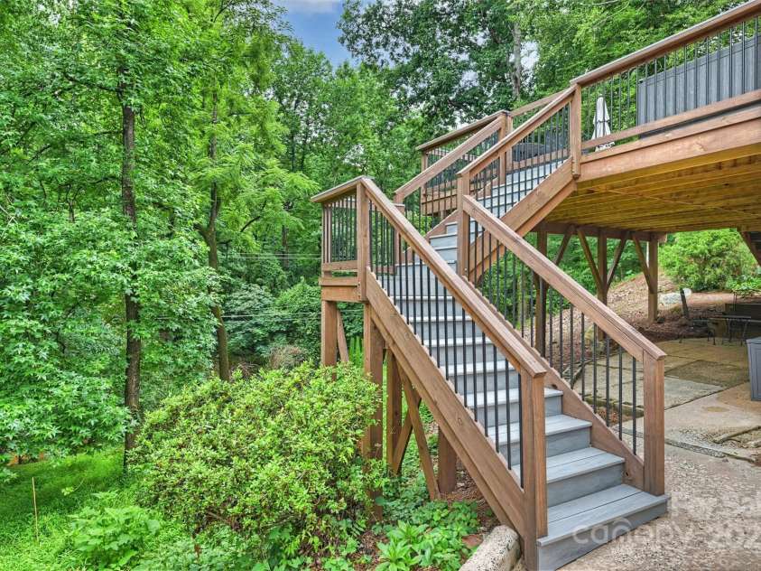 3504 Mountainbrook Road, Charlotte, NC 28210.  MLS# CAR4269536, YatesRealty ID 24049. 