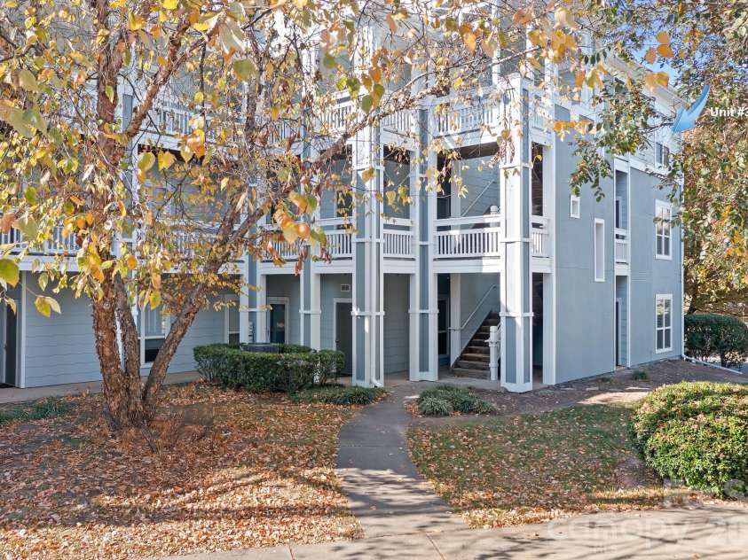 18816 Nautical Drive, Cornelius, NC 28031.  MLS# CAR4321844, YatesRealty ID 2405. This building has an Elevator!