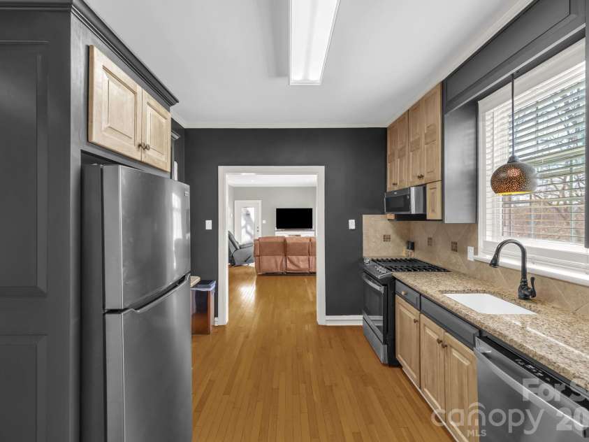 651 Highland Drive, Eden, NC 27288.  MLS# CAR4384634, YatesRealty ID 24051. 