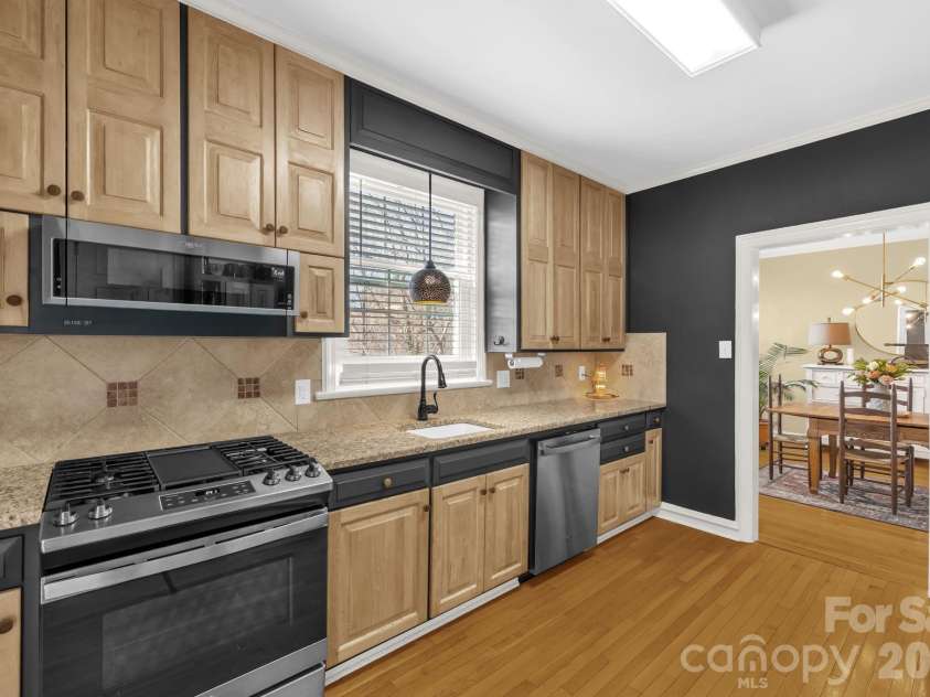651 Highland Drive, Eden, NC 27288.  MLS# CAR4384634, YatesRealty ID 24051. 