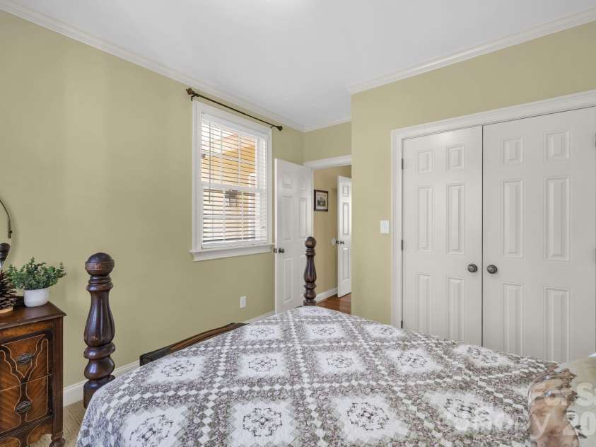 651 Highland Drive, Eden, NC 27288.  MLS# CAR4384634, YatesRealty ID 24051. 