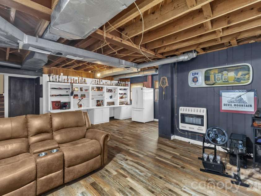 651 Highland Drive, Eden, NC 27288.  MLS# CAR4384634, YatesRealty ID 24051. 