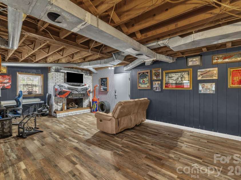 651 Highland Drive, Eden, NC 27288.  MLS# CAR4384634, YatesRealty ID 24051. 