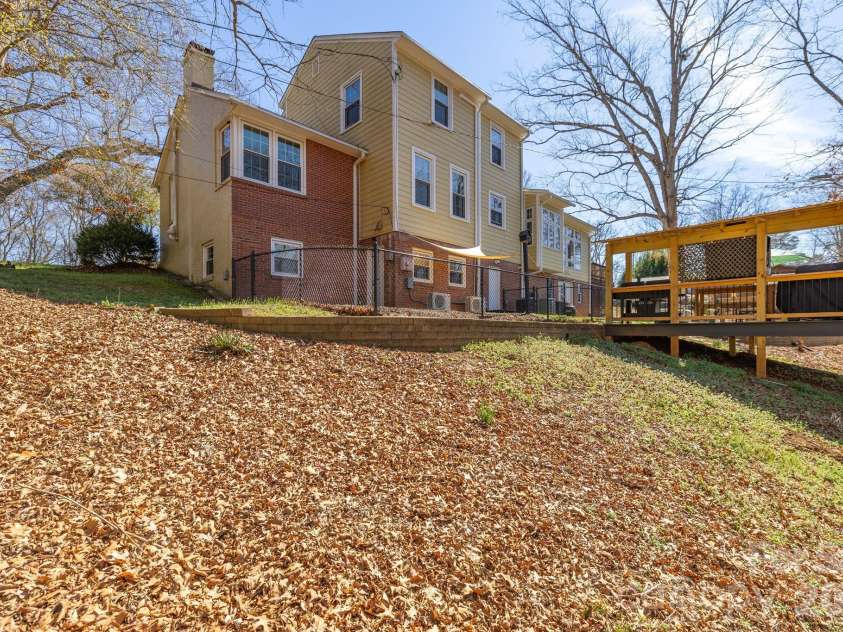 651 Highland Drive, Eden, NC 27288.  MLS# CAR4384634, YatesRealty ID 24051. 