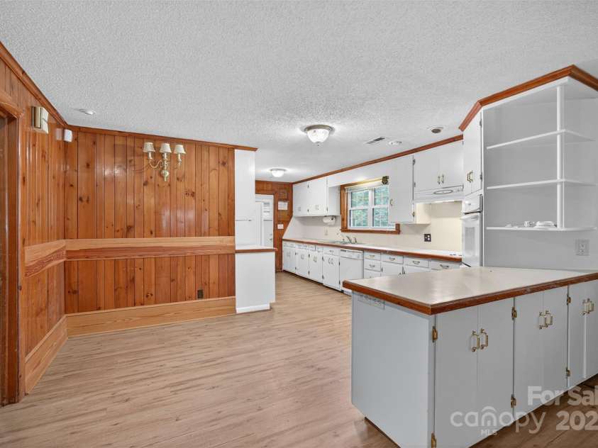 1225 Poole Road, Salisbury, NC 28146.  MLS# CAR4277758, YatesRealty ID 24052. 