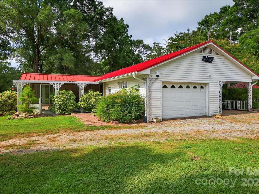 1225 Poole Road, Salisbury, NC 28146.  MLS# CAR4277758, YatesRealty ID 24052. 