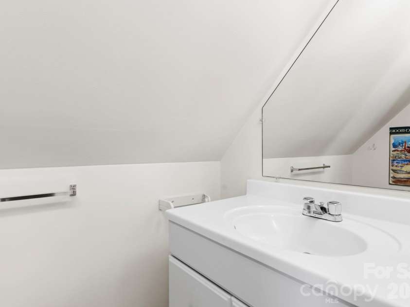 1592 Eagle Lake Drive, Brevard, NC 28712.  MLS# CAR4384665, YatesRealty ID 24052. 
