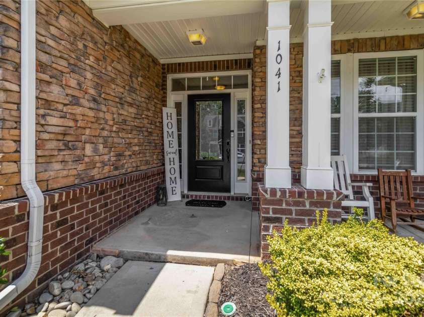 1041 Verbena Court, Tega Cay, SC 29708.  MLS# CAR4277209, YatesRealty ID 24053. 