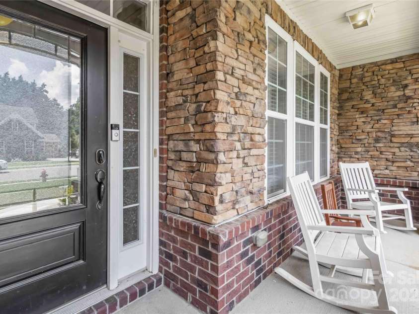 1041 Verbena Court, Tega Cay, SC 29708.  MLS# CAR4277209, YatesRealty ID 24053. 