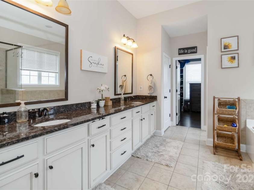 1041 Verbena Court, Tega Cay, SC 29708.  MLS# CAR4277209, YatesRealty ID 24053. 