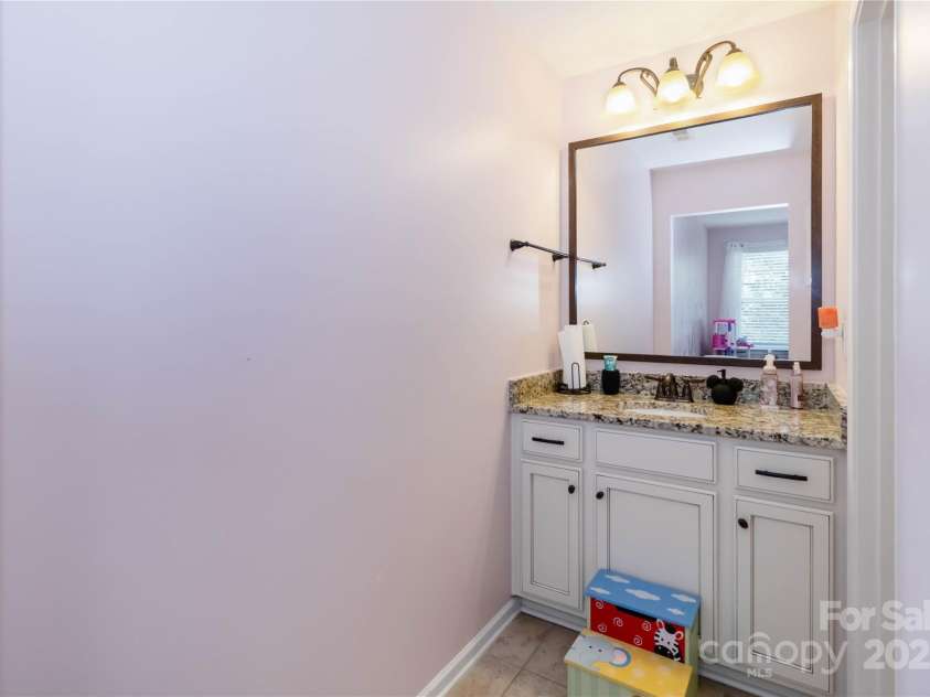 1041 Verbena Court, Tega Cay, SC 29708.  MLS# CAR4277209, YatesRealty ID 24053. 