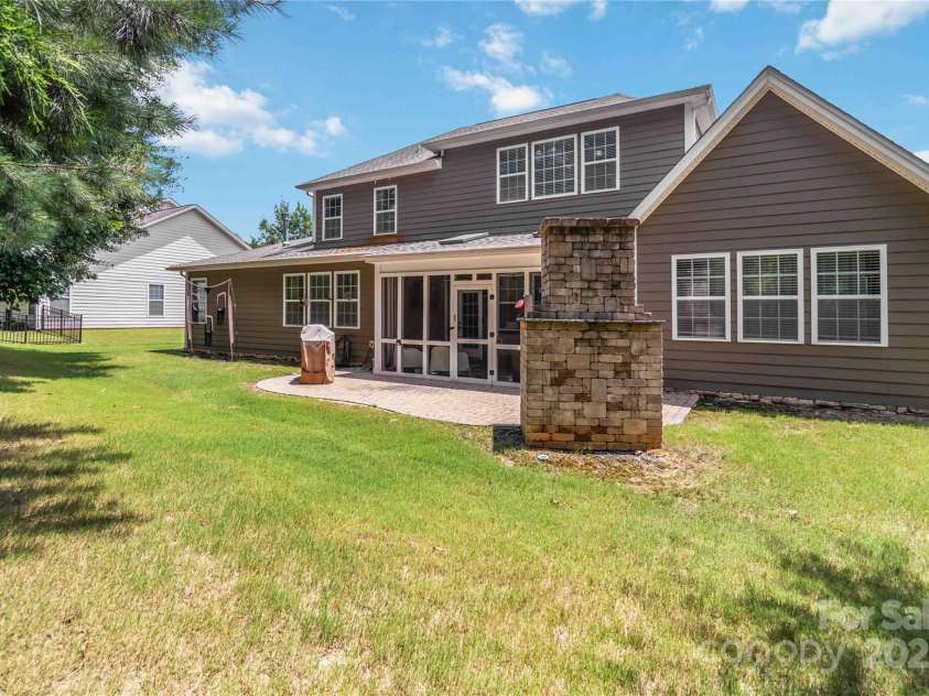 1041 Verbena Court, Tega Cay, SC 29708.  MLS# CAR4277209, YatesRealty ID 24053. 