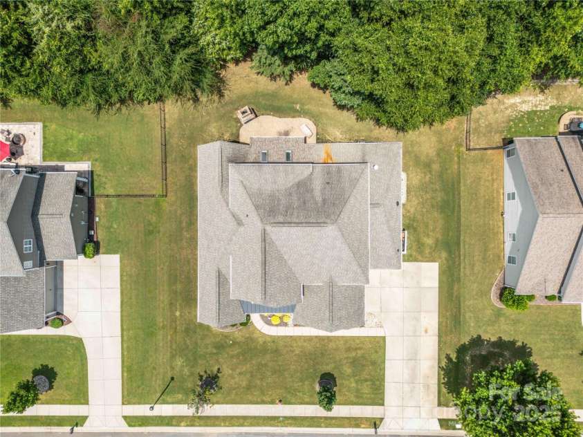 1041 Verbena Court, Tega Cay, SC 29708.  MLS# CAR4277209, YatesRealty ID 24053. 