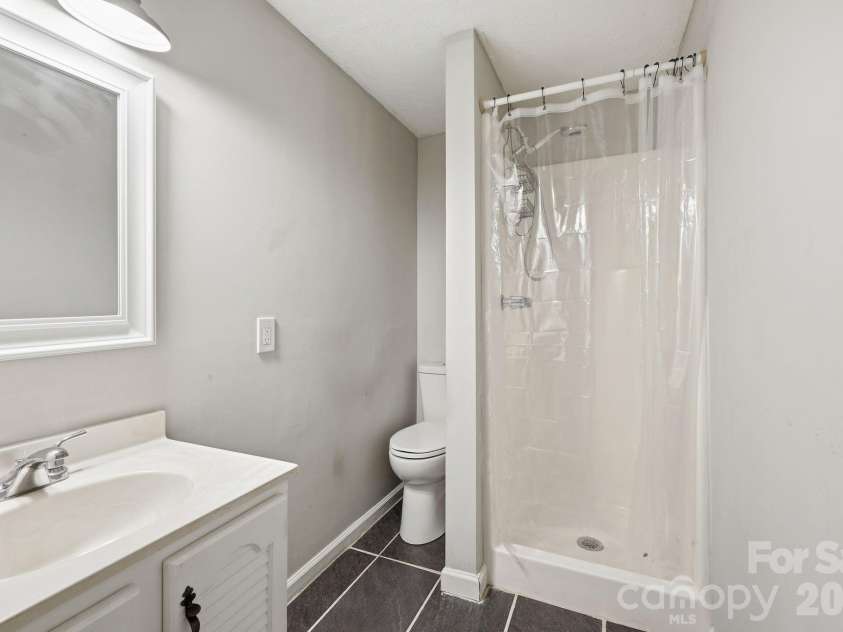 197 Mulberry Street, Clyde, NC 28721.  MLS# CAR4382455, YatesRealty ID 24054. 