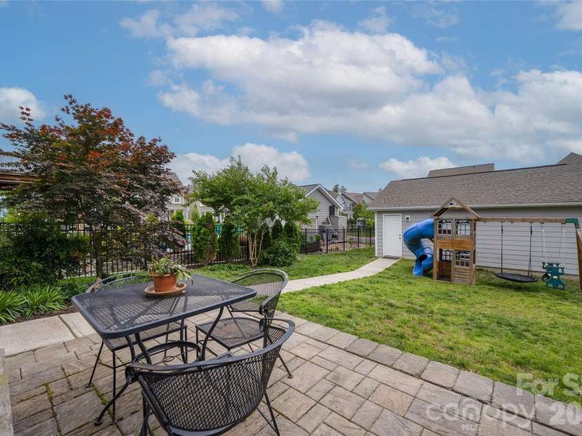 17219 Shearer Road, Davidson, NC 28036.  MLS# CAR4384532, YatesRealty ID 24055. 