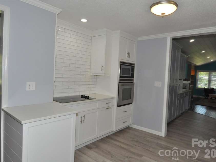 808 Briarcliff Circle, Chester, SC 29706.  MLS# CAR4384514, YatesRealty ID 24057. 