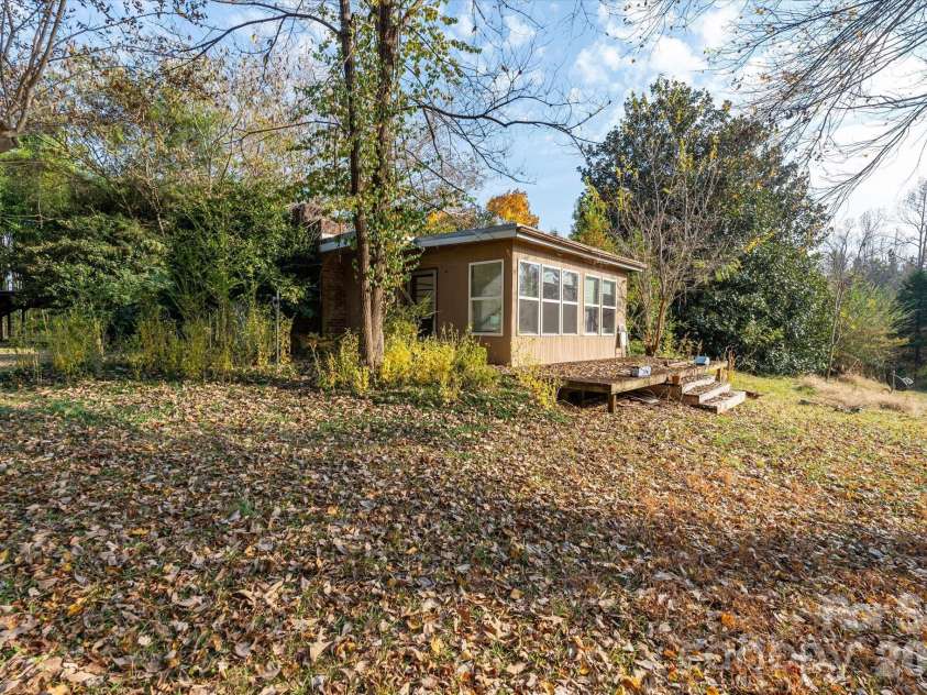 1888 Pea Ridge Road, Mill Spring, NC 28756.  MLS# CAR4324520, YatesRealty ID 2406. 