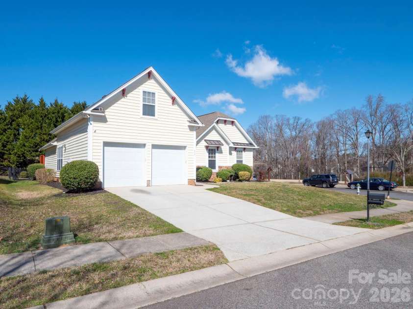 473 Clouds Way, Rock Hill, SC 29732.  MLS# CAR4350423, YatesRealty ID 2406. 