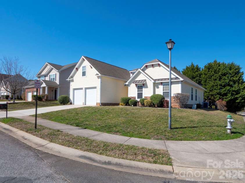 473 Clouds Way, Rock Hill, SC 29732.  MLS# CAR4350423, YatesRealty ID 2406. 