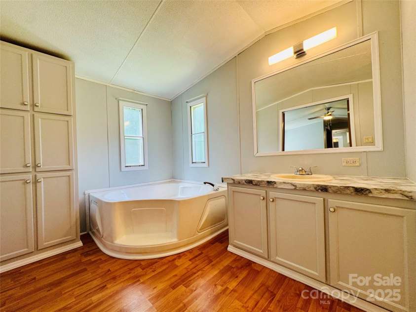 4832 Gideon Drive, Lincolnton, NC 28092.  MLS# CAR4276405, YatesRealty ID 24061. 