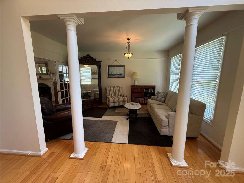 357 Lentz Landing Lane, Nebo, NC 28761.  MLS# CAR4256911, YatesRealty ID 24063. 