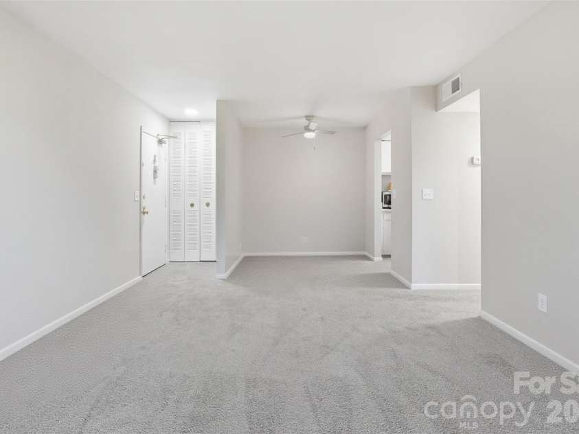 330 Orchard Trace Lane, Charlotte, NC 28213.  MLS# CAR4384615, YatesRealty ID 24064. 