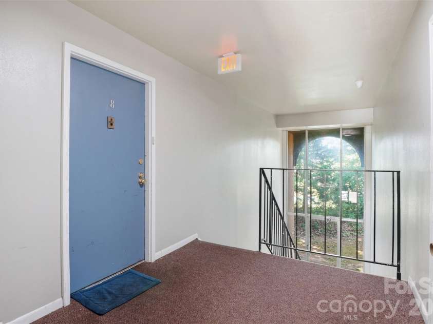 330 Orchard Trace Lane, Charlotte, NC 28213.  MLS# CAR4384615, YatesRealty ID 24064. 