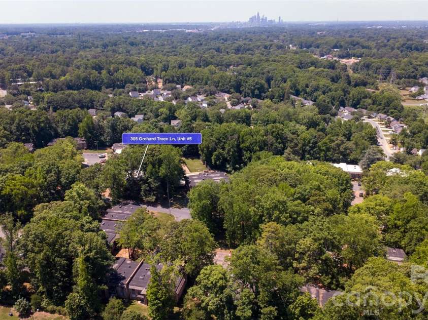 305 Orchard Trace Lane, Charlotte, NC 28213.  MLS# CAR4384661, YatesRealty ID 24065. 