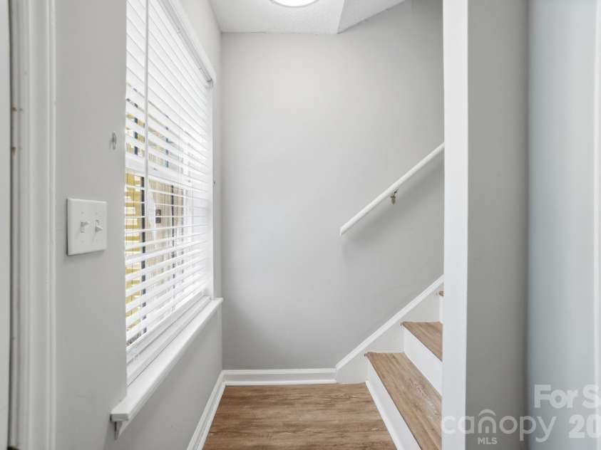 8529 Castle Pine Court, Charlotte, NC 28226.  MLS# CAR4381741, YatesRealty ID 24066. 