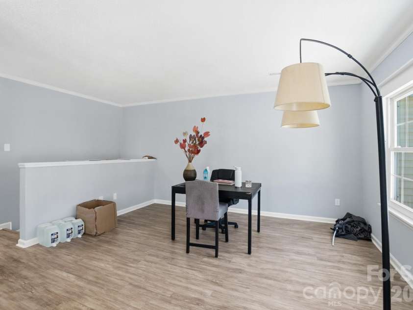 8529 Castle Pine Court, Charlotte, NC 28226.  MLS# CAR4381741, YatesRealty ID 24066. 