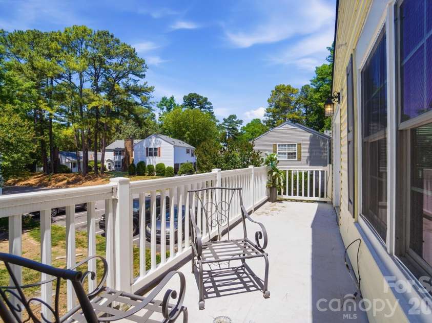 8529 Castle Pine Court, Charlotte, NC 28226.  MLS# CAR4381741, YatesRealty ID 24066. 