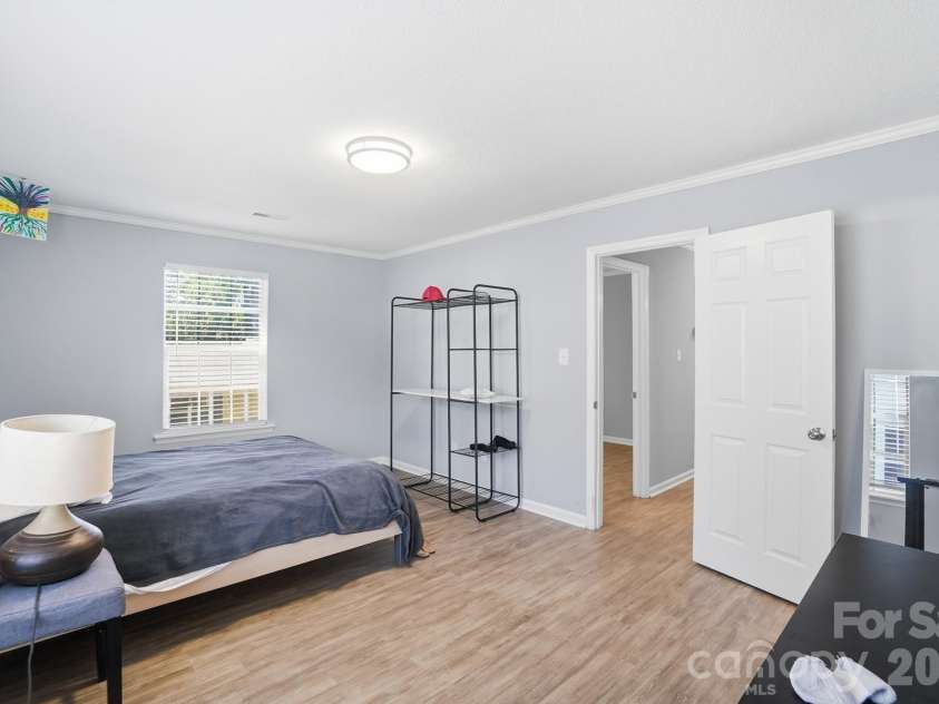 8529 Castle Pine Court, Charlotte, NC 28226.  MLS# CAR4381741, YatesRealty ID 24066. 