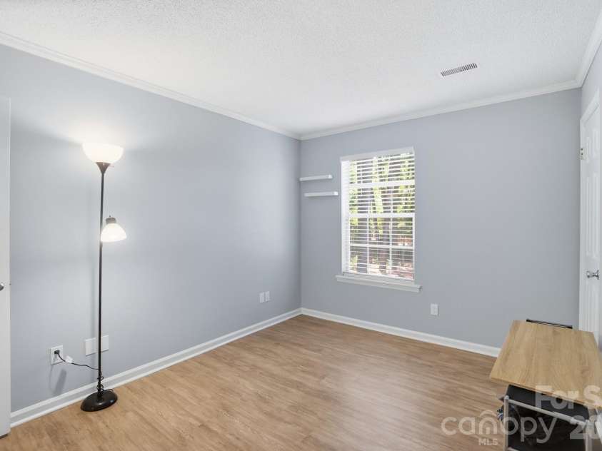 8529 Castle Pine Court, Charlotte, NC 28226.  MLS# CAR4381741, YatesRealty ID 24066. 