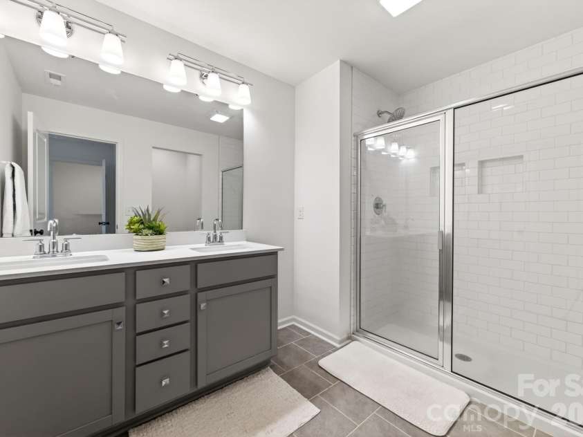 4050 Claret Cup Drive, Kannapolis, NC 28083.  MLS# CAR4384726, YatesRealty ID 24067. 