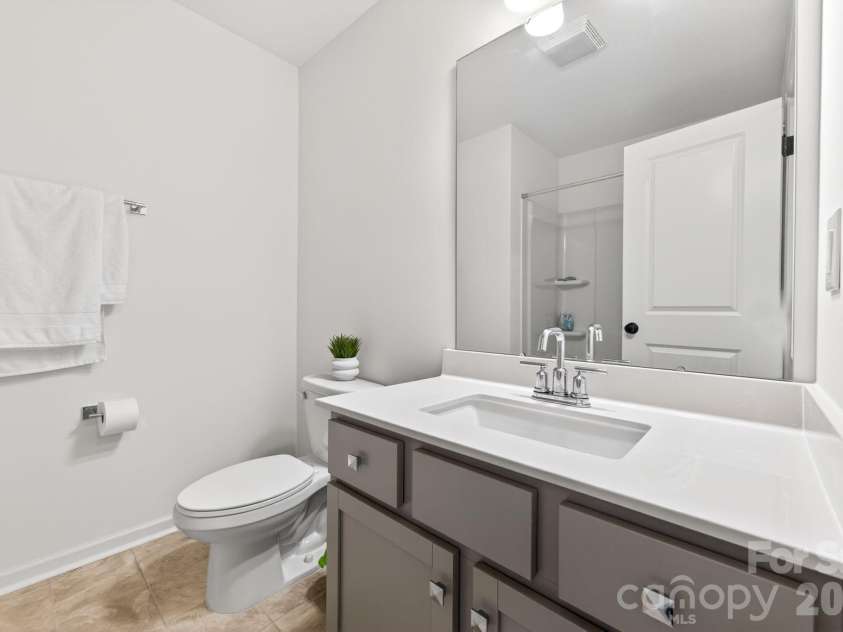4050 Claret Cup Drive, Kannapolis, NC 28083.  MLS# CAR4384726, YatesRealty ID 24067. 
