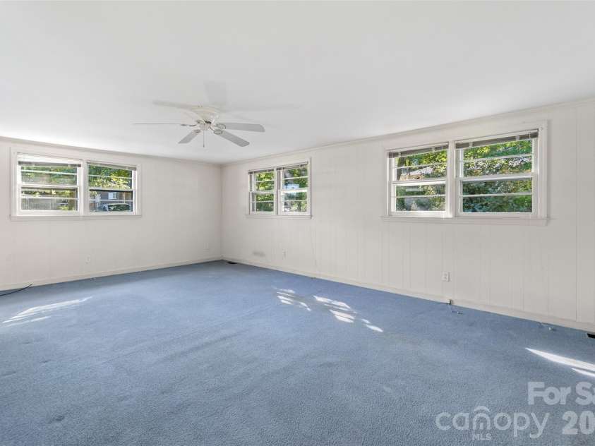 1404 Berry Street, Wadesboro, NC 28170.  MLS# CAR4384613, YatesRealty ID 24068. 