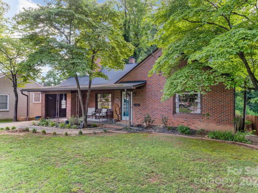 57 Patton Court, Concord, NC 28025.  MLS# CAR4277424, YatesRealty ID 24068. 