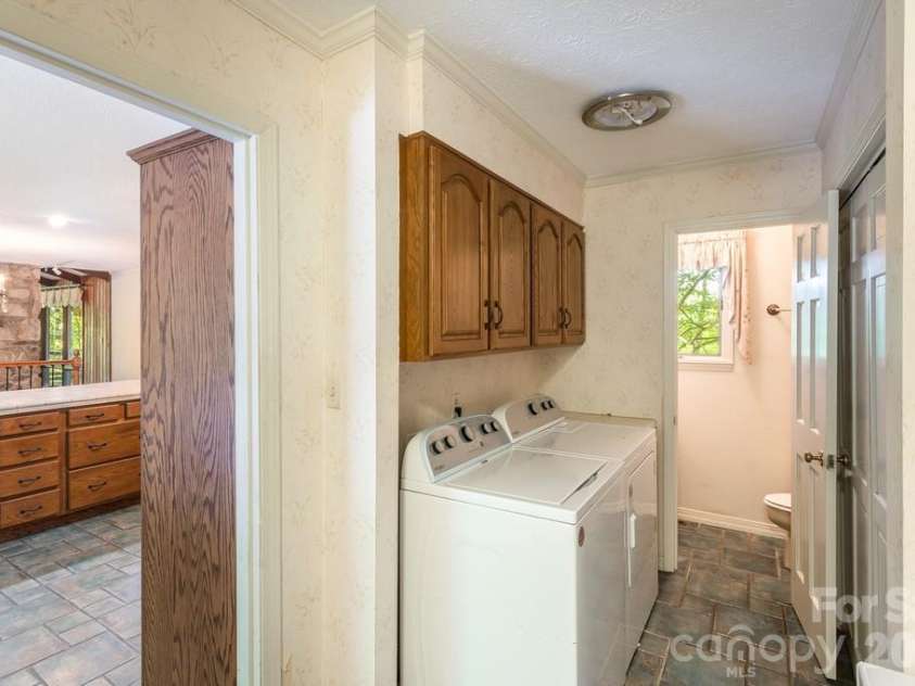 1126 Scenic Circle, Waynesville, NC 28786.  MLS# CAR4383487, YatesRealty ID 24069. 