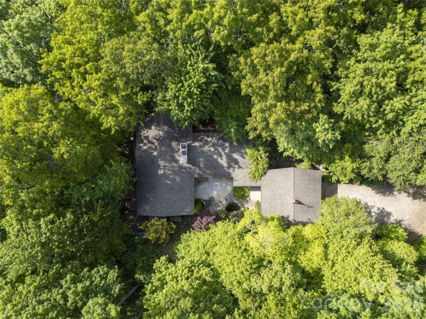 1126 Scenic Circle, Waynesville, NC 28786.  MLS# CAR4383487, YatesRealty ID 24069. 