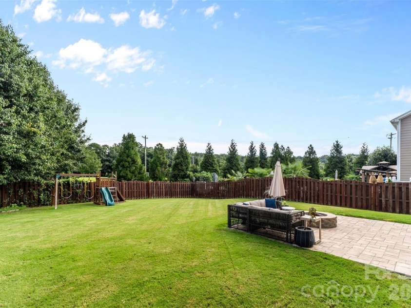 13720 Baytown Court, Huntersville, NC 28078.  MLS# CAR4335243, YatesRealty ID 2407. 