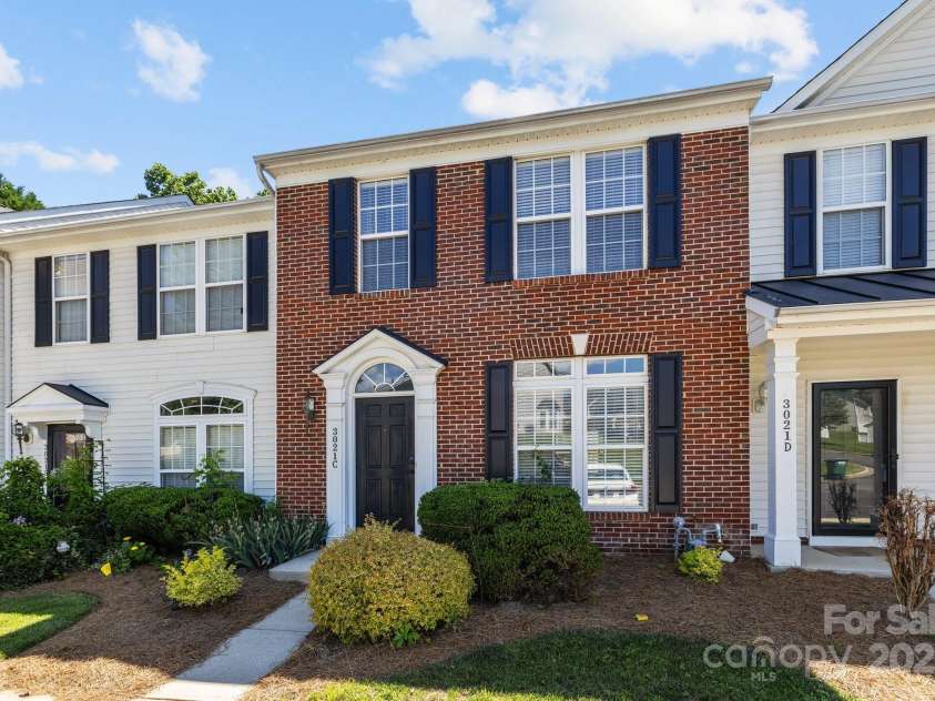 3021 Misty Harbor Circle, Cramerton, NC 28032.  MLS# CAR4253605, YatesRealty ID 24070. 