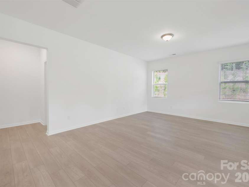 1777 Boulder Ridge Drive, Gastonia, NC 28052.  MLS# CAR4384720, YatesRealty ID 24071. Family room