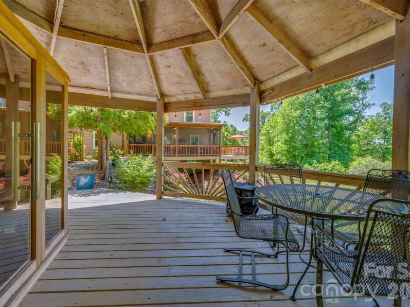 265 Willow Pond Road, Rutherfordton, NC 28139.  MLS# CAR4383416, YatesRealty ID 24072. 